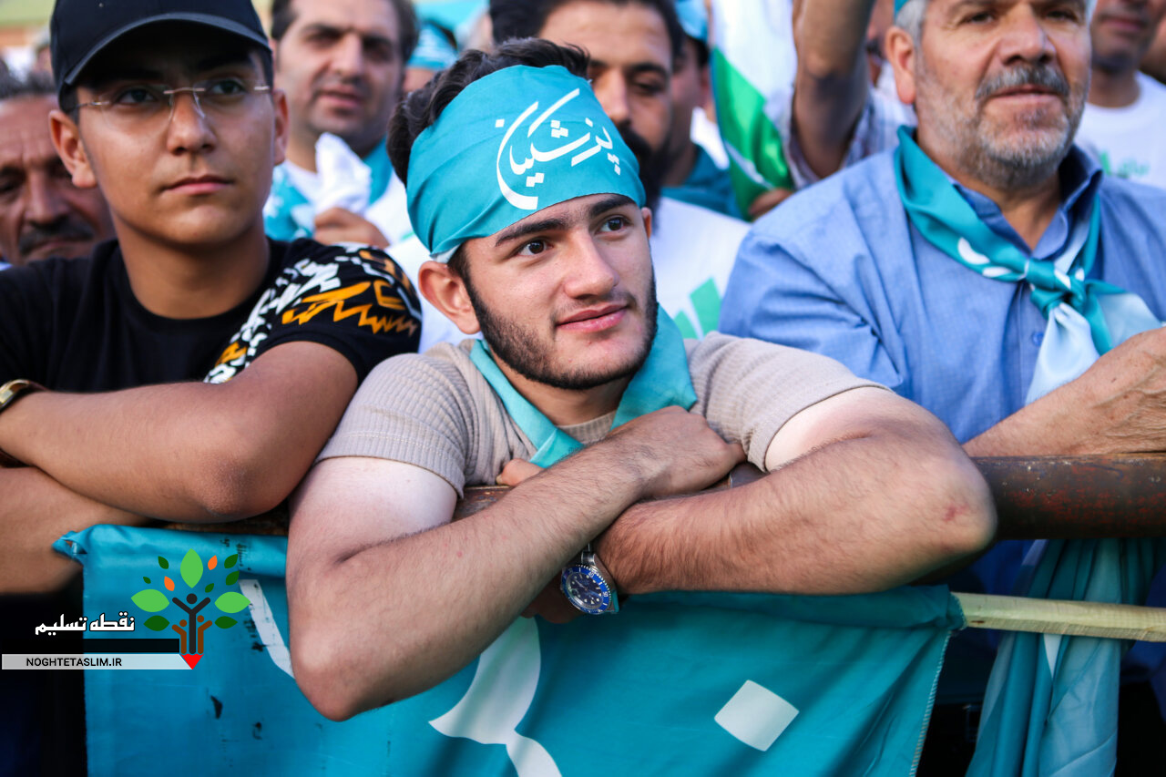جوان اصلاح طلب قزوینی: جوانان را به حکم پدرخواندگان و بله قربان گویان کنار نگذارید