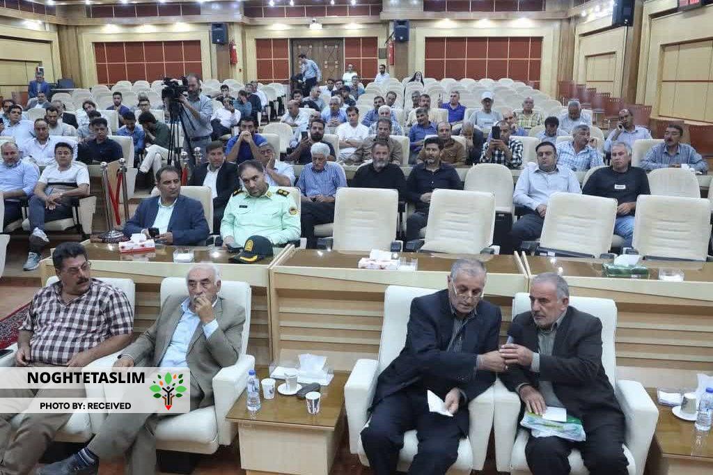 نشست رانندگان قزوین با مسئولان نشست رانندگان قزوین با مسئولان