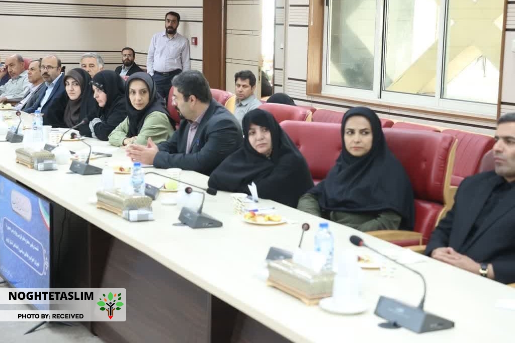 احزاب سیاسی در قزوین نشست با بازرس ویژه رییس جمهور احزاب سیاسی در قزوین نشست با بازرس ویژه رییس جمهور