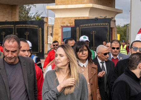 آنجلینا جولی: کشورم را به رسمیت نمیشناسم