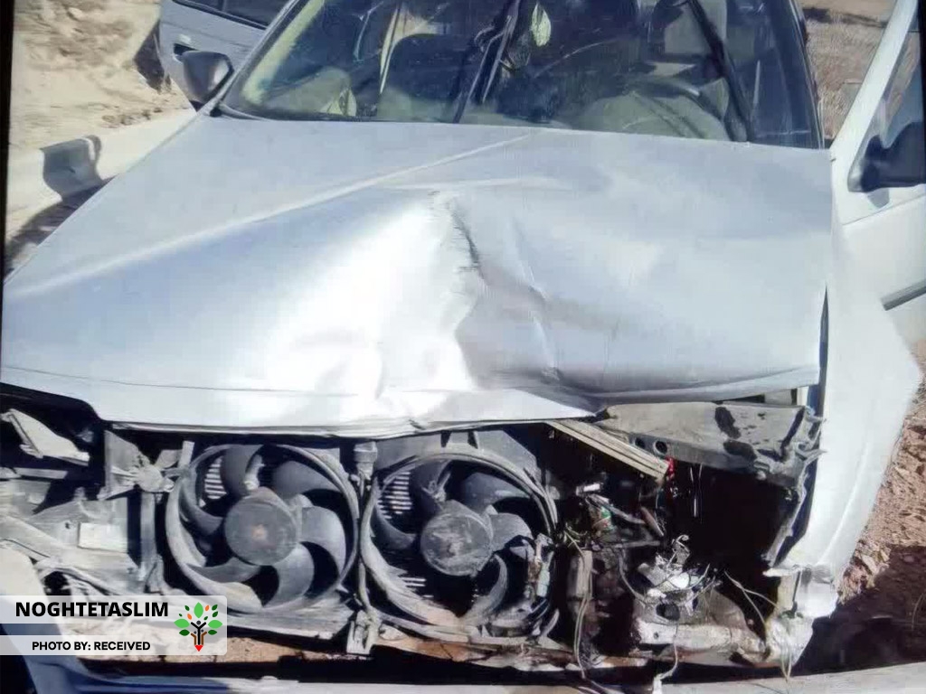 واژگونی خودروهای حامل اتباع غیرمجاز در قزوین یک کشته با چهار نفر دستگیری واژگونی خودروهای حامل اتباع غیرمجاز در قزوین یک کشته با چهار نفر دستگیری