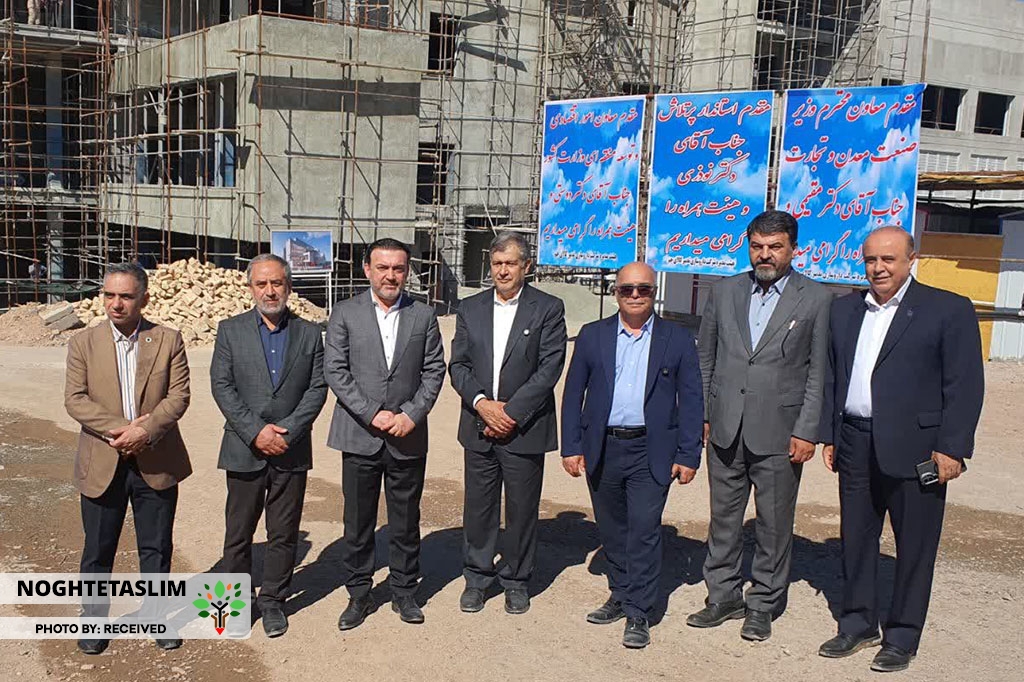 بازدید معاون وزیر کشور از کالای تدبیر جم بازدید معاون وزیر کشور از کالای تدبیر جم
