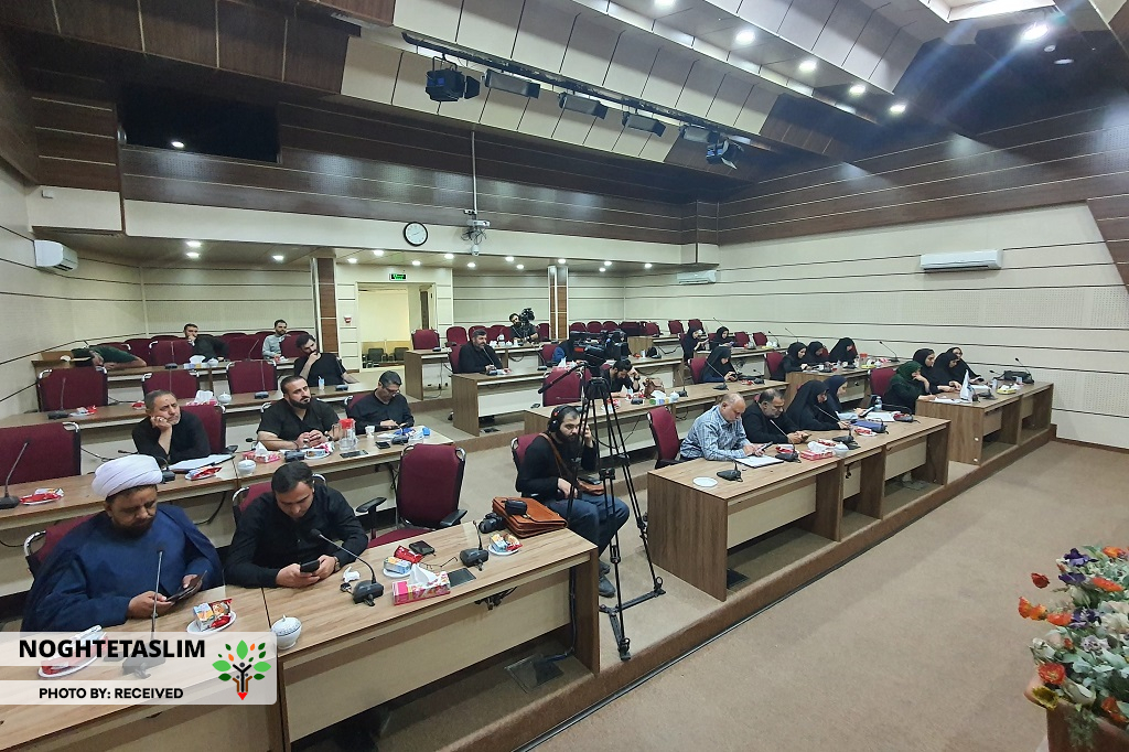 نشست خبری فرمانده سپاه صاحب الامر عج با اصحاب رسانه با محوریت اطلاع رسانی تشییع قائید شهید