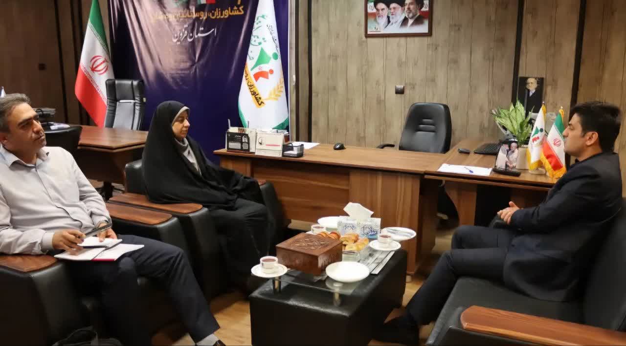 اطلاع رسانی درباره بیمه اجتماعی، تضمین کننده آینده روستاییان قزوین است