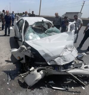 تصادف پژو با کامیون در قزوین؛ راننده ۴۷ ساله جان باخت