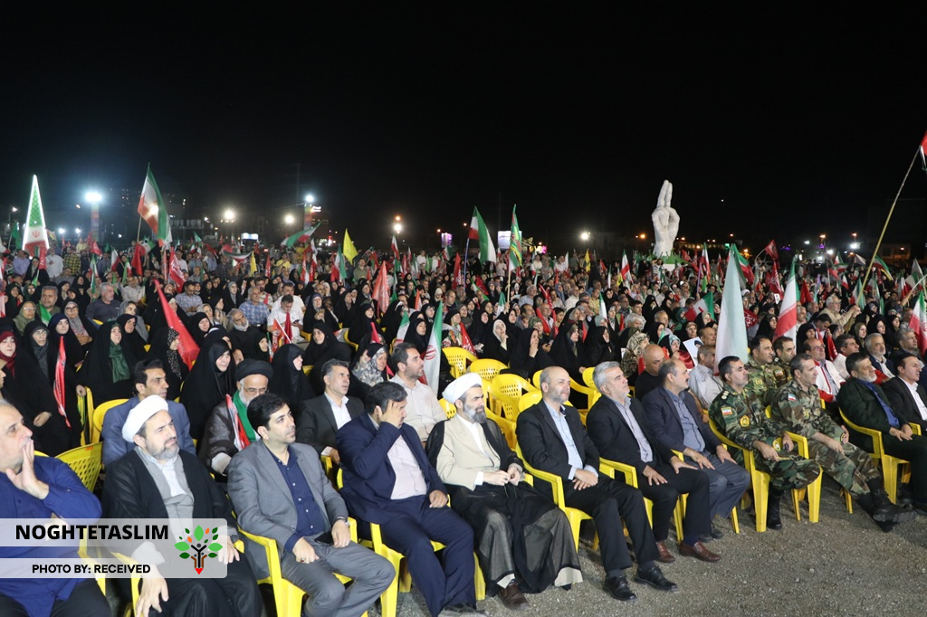 چهاردهمین یادواره شهدای کارمند استان قزوین برگزار شد