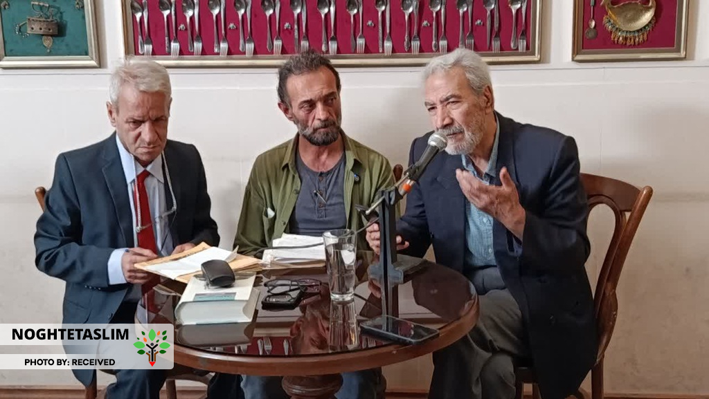 اکبر آزاد در زادروز حسین منزوی در قزوین اکبر آزاد در زادروز حسین منزوی در قزوین
