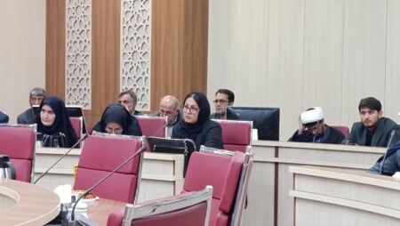 انتقاد فعال حقوقی قزوین از مدیرانی که کودکان را از مدرسه بازمیگردانند